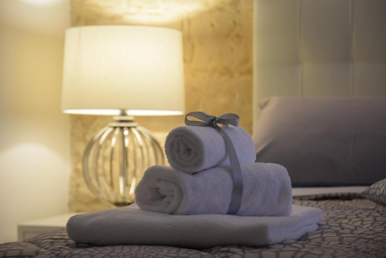 ليتشي Ferrante D'Aragona Rooms المظهر الخارجي الصورة