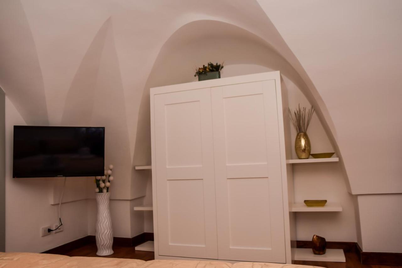 ليتشي Ferrante D'Aragona Rooms المظهر الخارجي الصورة